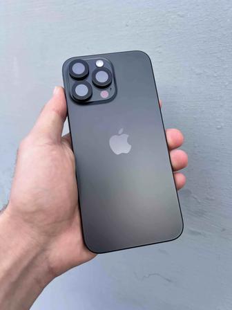 iPhone 15 pro max 256 гб почти новый