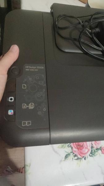 Принтер, сканер, копии 3 в 1 hp 2050