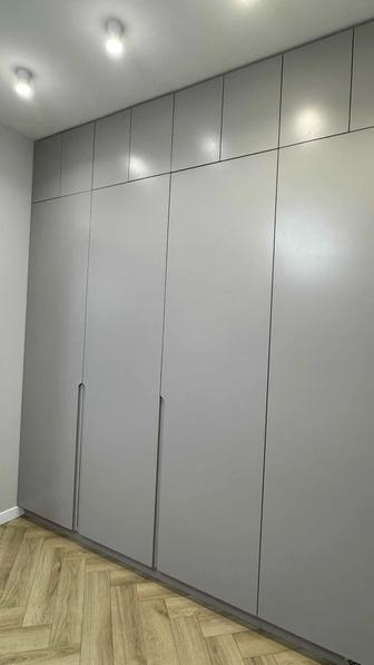 Продам шкаф