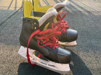 Коньки Bauer Supreme S27