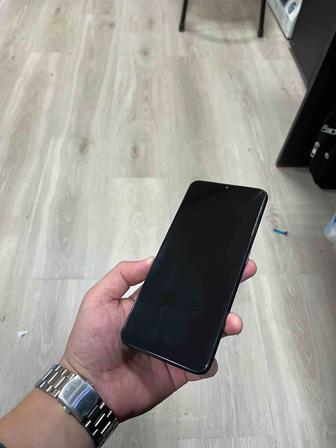 Телефон на продажу oppo A52020