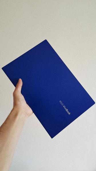 ASUS VivoBook 14