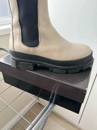 Продажа кожаной обуви в идеальном состоянии