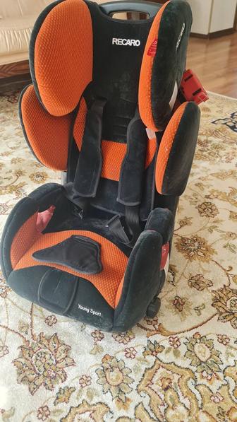 Автокресло Recaro Young Sport Microfibre