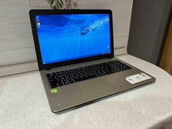 Ноутбук intel Core i7-7500U/RAM 8Gb/SSD/HDD 1TB/NVIDIA 920M 2Gb GDDR5