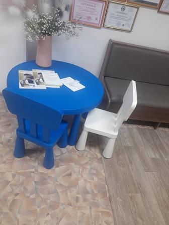 Стол и стулья икеа
