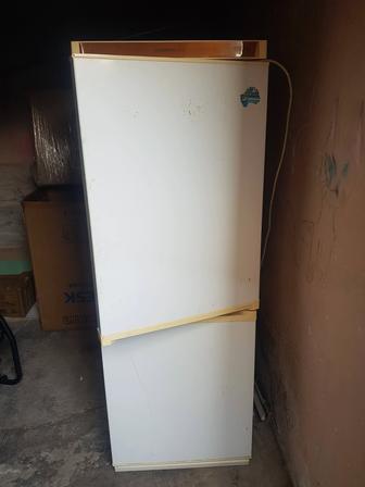 Холодильник LG