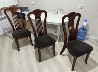 Стулья