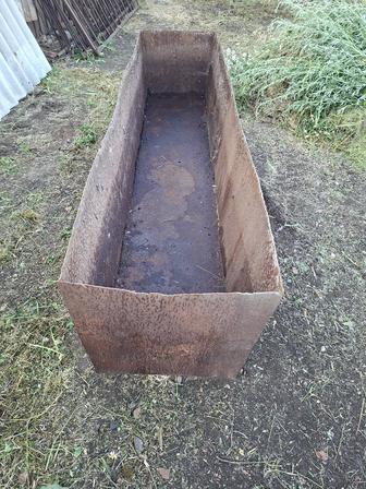 Кормушка для скота