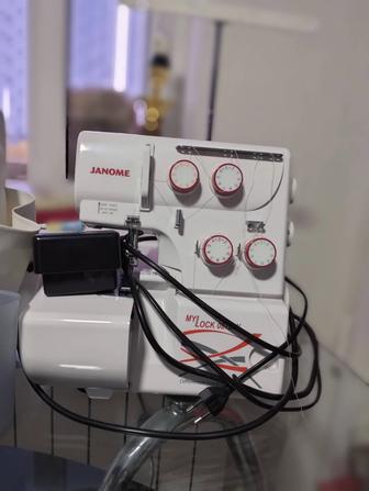 Оверлок Janome