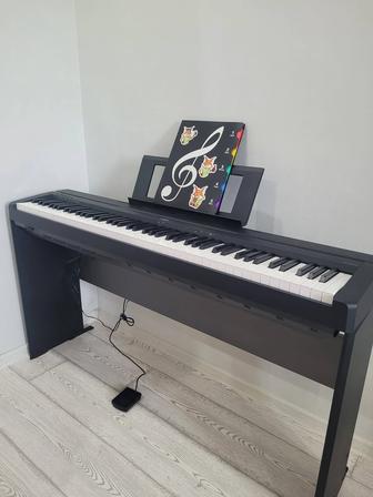 Продам цифровое фортепиано yamaha P45b