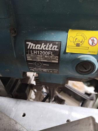 Продам торцовочную пилу