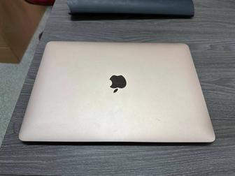 Продаю MacBook m1 8/256