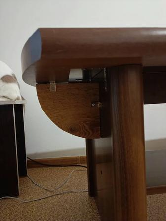 Журнальный столик