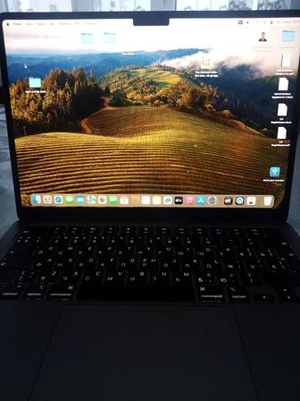 Продаю MacBook air m2
