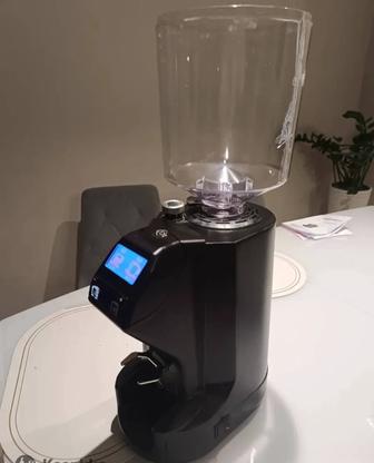 Аренда кофемолка Nuova Simomelli MDX