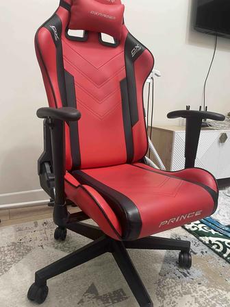 Игровое кресло DXRACER PRINCE