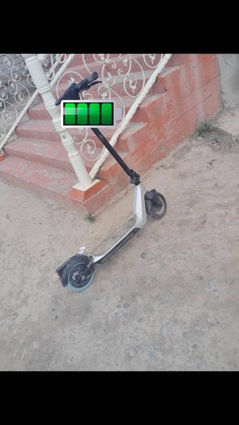 Самокат продаю новый надежнее