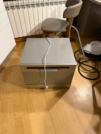 Продам посудомоечную машину