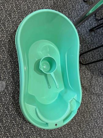 Ванночка для новорожденных