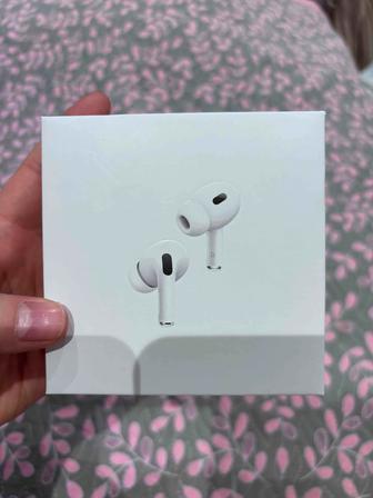 Продаю наушники Apple AirPods 2nd generation