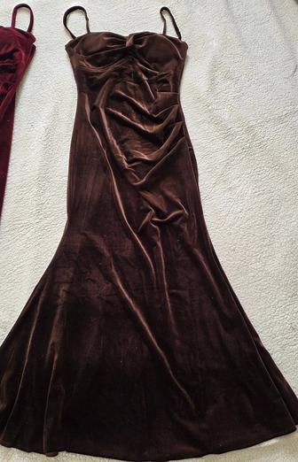 Вечерние платья