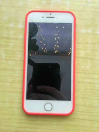 Продам телефон