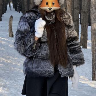 Шуба натуральная Чернобурка