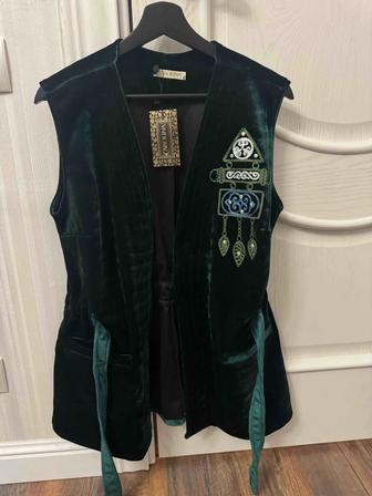 Женский жилет в этно стиле, размер 48-50