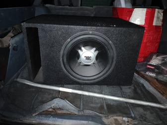 Продам сабвуфер