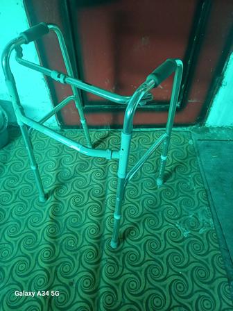 Ходунки для взрослых