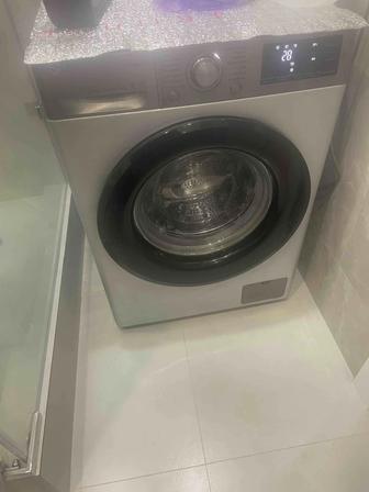 Продам стиральную машинку LG