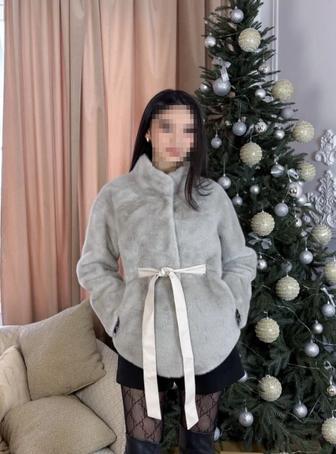 Шуба серебристая