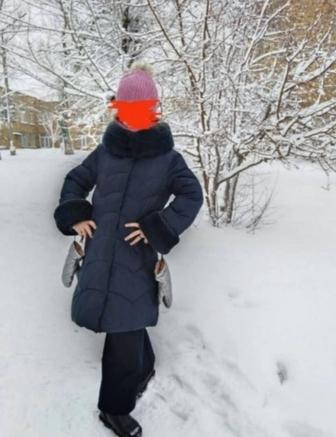 Продам зимнюю куртку на девочку 11-13 лет