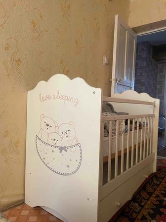 Продам кроватку для детей