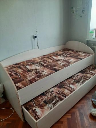 Продается детский гарнитур