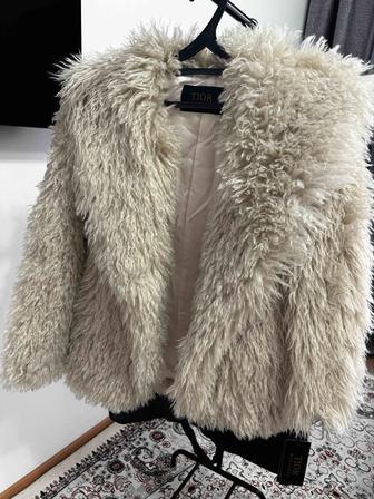 Премиальная эко-шуба под ламу из натуральной шерсти козы и овчины.