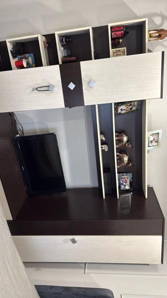 Продам стенку для зала