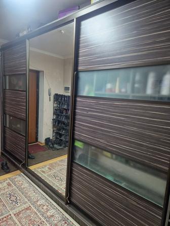 Продам шкаф