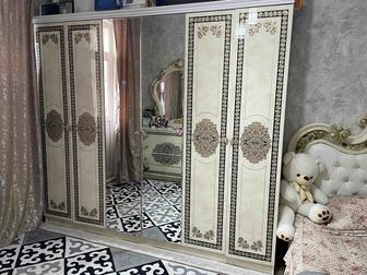 Продам спальную гарнитур