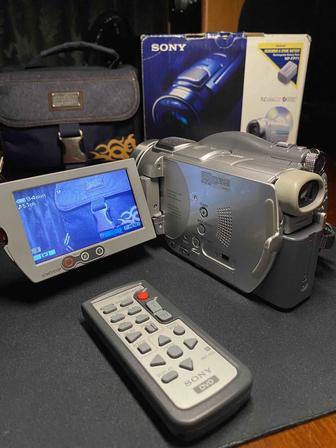 Видеокамера Sony Handycam DCR-DVD505 Made in Japan Полный комплект