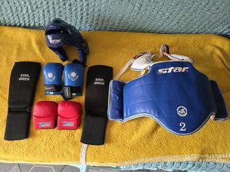 комплект детской защитной экипировки для единоборств тхэквондо мма