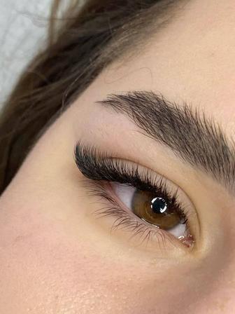 Наращивание ресницы