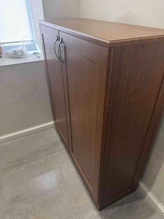 Продам тумбу для обуви