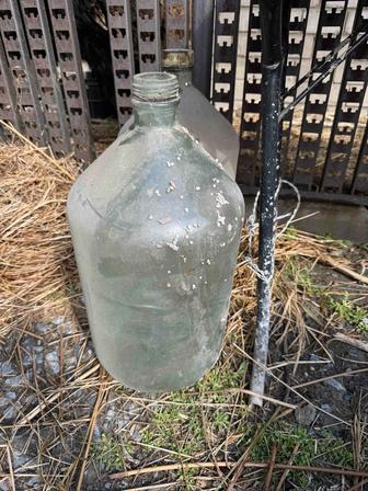 Продам стеклянные бутыли
