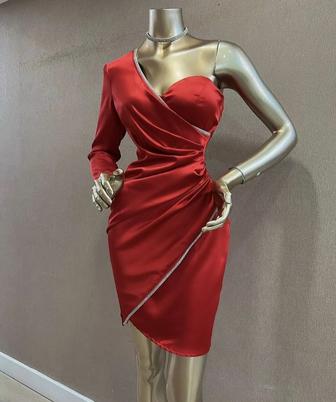 Продам новое атласное красное платье Kei Kei. Турция.