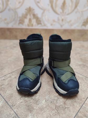 Продам зимние сапоги