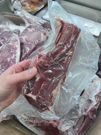 Стейк рибай напиленный и в вакууме