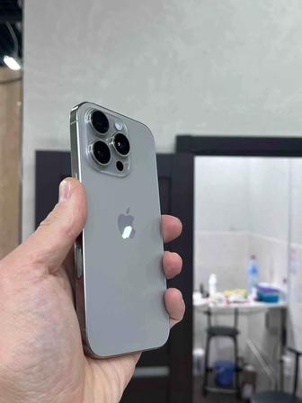 Продам Айфон 16 про