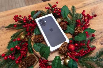 Новый iPhone 16. 128GB. Black. Запечатанный. Рассрочка. Магазин Red Geek